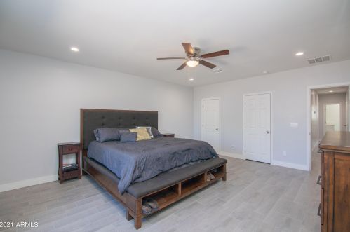 4633 2nd St, Phoenix AZ  85040-2119 exterior