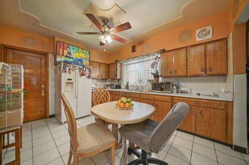 2111 Kenilworth Ave, Forest View IL 60402-1672 exterior