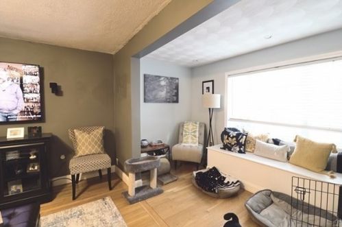 39 Villa Ave, Everett MA 02149-3820 exterior