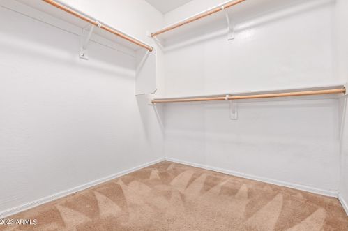 2318 65 Dr, Phoenix AZ 85033-5220 exterior