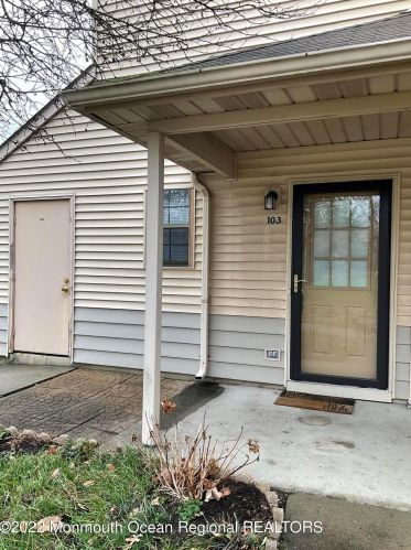 103 Violet Ln, Jackson Twp NJ  08527-4149 exterior
