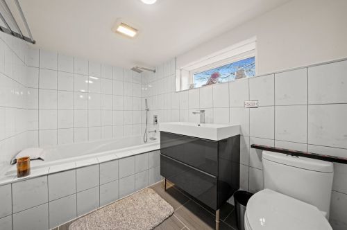 3111 Wenonah Ave, Forest View IL 60402-2930 exterior