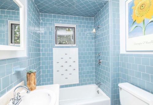 10 Hyde St, Newton MA 02461-1203 exterior