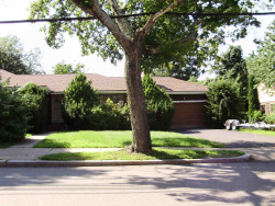 465 Parker St, Newton, MA 02459-2652