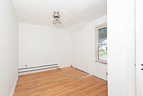 282 June St, Worcester MA 01602-3257 exterior