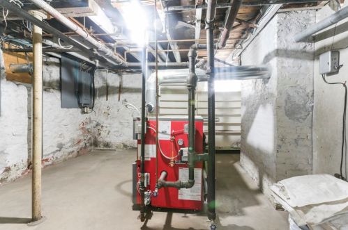 11 Hadwen Ln, Worcester MA 01602-2613 exterior