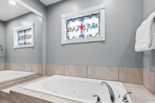 7993 Erique Way, Sandy UT 84093-6422 exterior