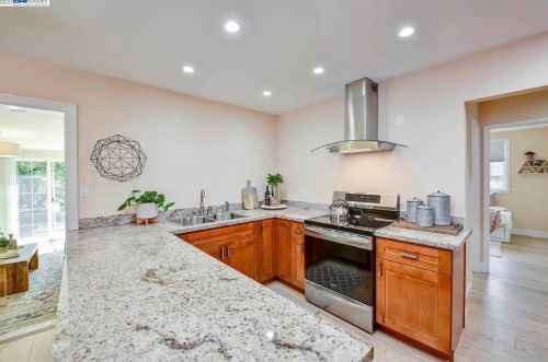 1455 San Jose St, San Leandro CA  94577-5130 exterior