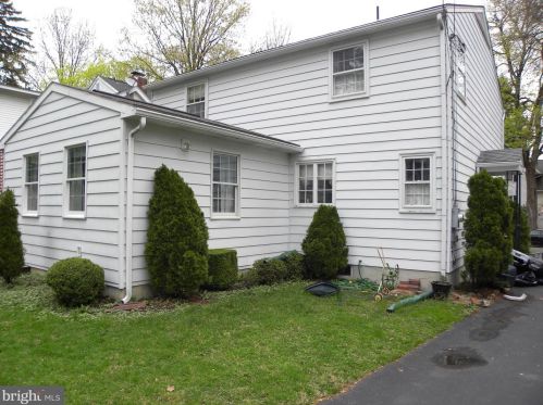 316 24th St, Camp Hill, PA 17011-3605