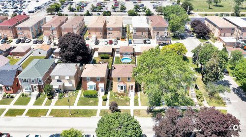 1906 Maple Ave, Forest View IL 60402-1549 exterior