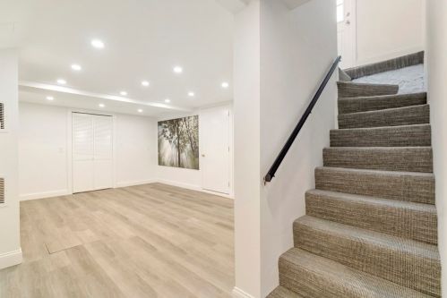 187 Gibbs St, Newton MA 02459-1927 exterior