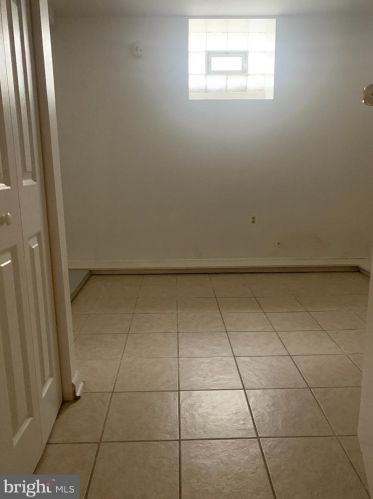 6822 Loretto Ave, Philadelphia PA 19111-5844 exterior