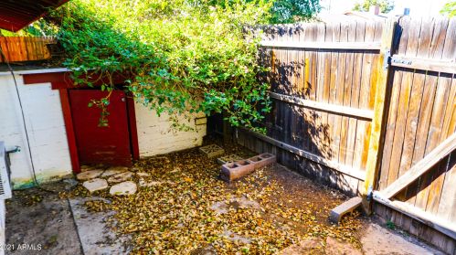 3323 40 St, Phoenix AZ 85040-2918 exterior