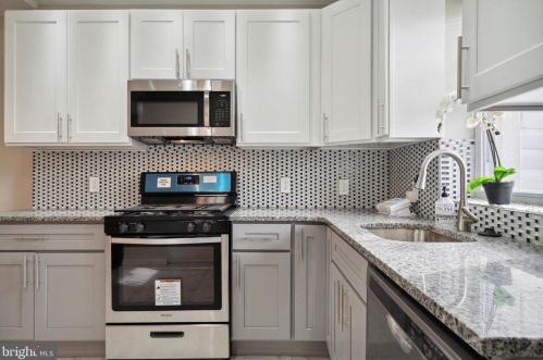 1920 Godfrey Ave, Philadelphia PA  19141-1302 exterior