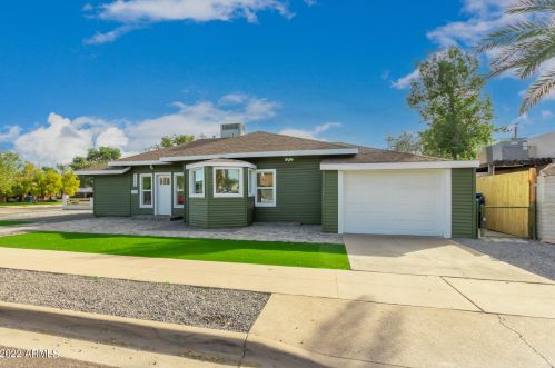 2046 11th St, Phoenix, AZ 85006-2121