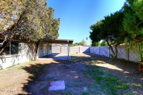 3763 Crocus Dr, Phoenix AZ 85032-5420 exterior