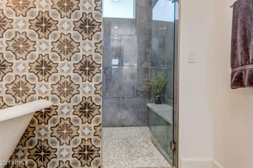 35205 3rd Ave, Phoenix AZ 85027-5908 exterior