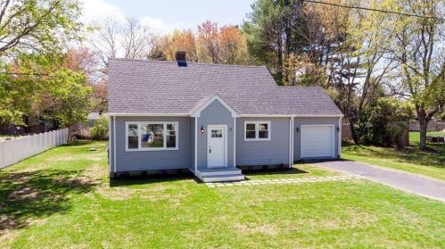 4 Birch Ave, Taunton MA  02718-1403 exterior