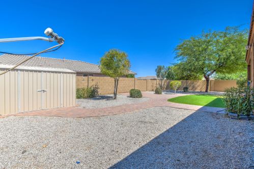 4217 73 Dr, Phoenix AZ 85033-2512 exterior