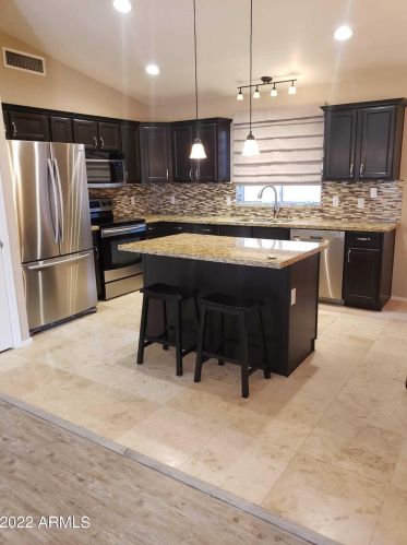 20424 9th St, Phoenix AZ  85024-4196 exterior