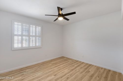 4115 Cinnabar Ave, Phoenix AZ 85020-1734 exterior