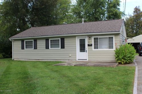 9621 Anita Blvd, Louisville, KY 40272-3205