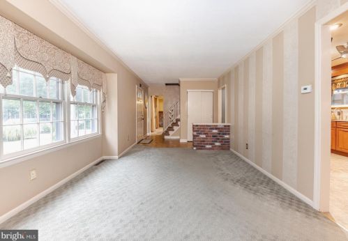 247 King St, West Deptford NJ 08096-2229 exterior