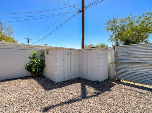 2725 Alice Ave, Phoenix AZ 85021-4112 exterior