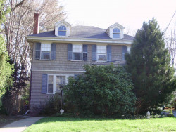 304 Lowell Ave, Newton, MA 02460-2153