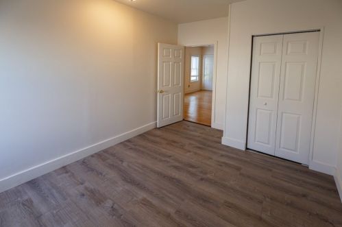 764 Plymouth Ave, Fall River MA 02721-1946 exterior