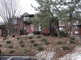 100 Aspen Dr, Basking Ridge NJ  07920-1977 exterior