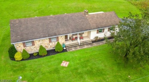 186 Riegelsville Rd, Milford, NJ 08848-1842