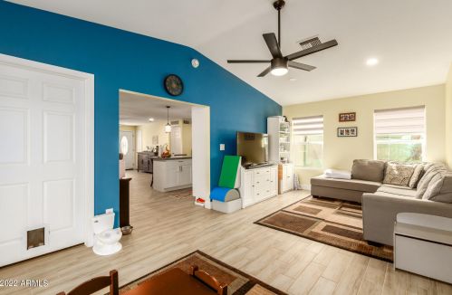 13214 40 Pl, Phoenix AZ 85050-7229 exterior