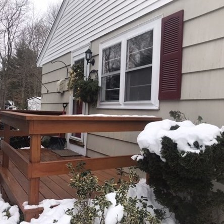 22 Hutchinson Ter, Whitman, MA 02382-1007