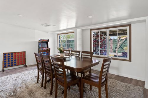 2152 Clarendon Ave, Phoenix AZ 85033-4120 exterior