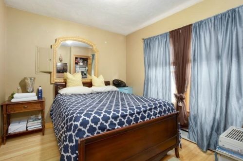 167 Wilson Rd, Nahant MA 01908-1022 exterior