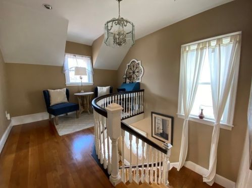 16 Dyer Ave, Whitman MA 02382-2408 exterior