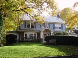 100 Bullough Park, Newton, MA 02460-2440
