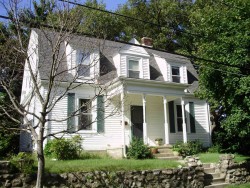 39 Chaske Ave, Newton, MA 02466-1121
