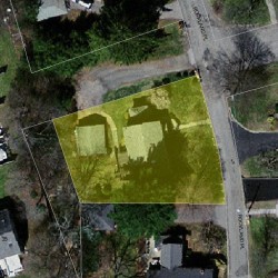 39 Rockland Pl, Newton MA 02464-1214 aerial view