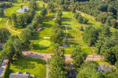 6 Red Hill Rd, North Reading MA  01864-1718 exterior