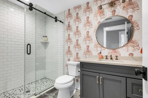 61 Winding Way, Little Silver NJ 07739-1720 exterior