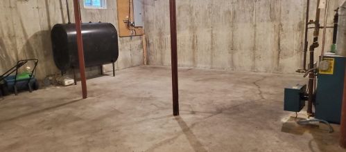 555 Harvard Ave, Royalston MA  01331-3049 exterior