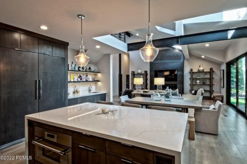 4928 Silver Spg, Park City UT 84098-6042 exterior