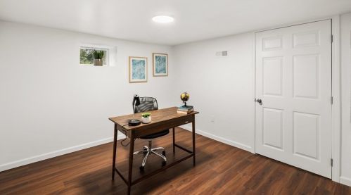 17 Ives St, Worcester MA  01603-2614 exterior