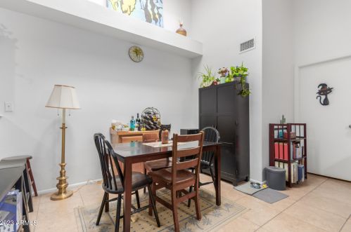 7002 42nd St, Phoenix AZ 85032-2205 exterior