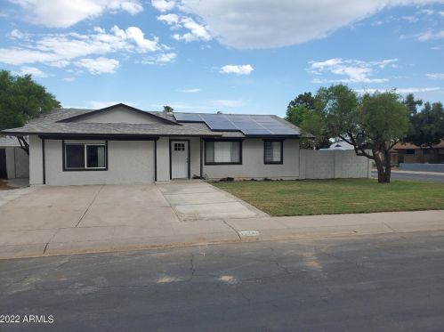 15031 37th Ave, Phoenix AZ  85053-4604 exterior