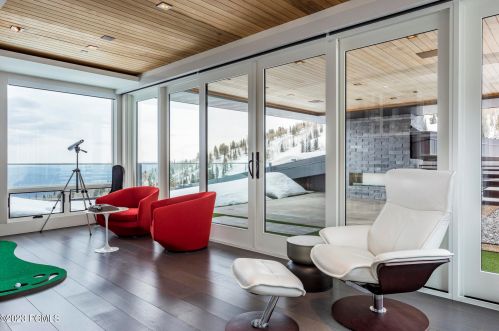 143 White Pne Cyn Rd, Park City UT 84060-6505 exterior