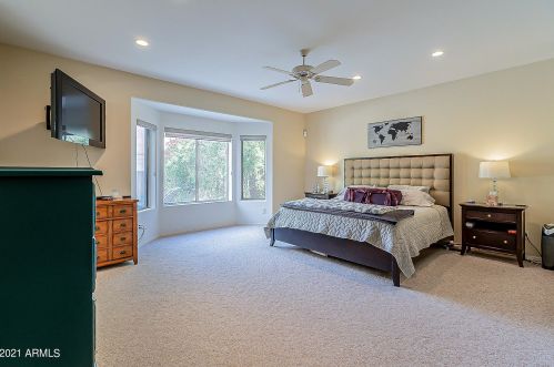 1820 Claire Dr, Phoenix AZ 85022-4105 exterior