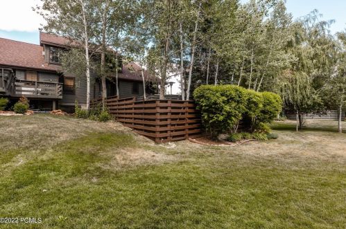 3073 Fawn Dr, Park City UT 84098-5368 exterior